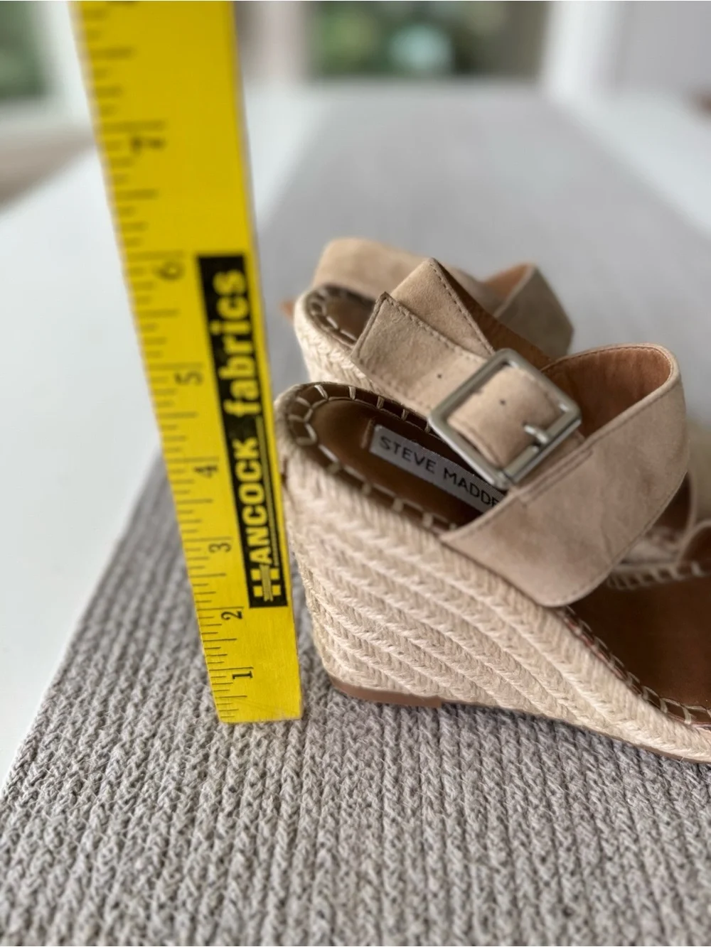 Steve Madden Beige Tan Genuine Suede Leather Espadrille Wedge Sandals Sz 6.5